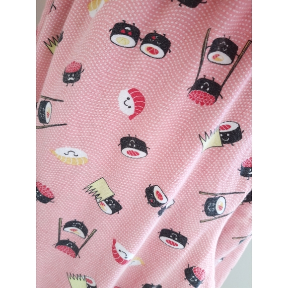 La Vie en Rose | Sushi Print Pajama Sleepwear Set - Picture 3 of 3